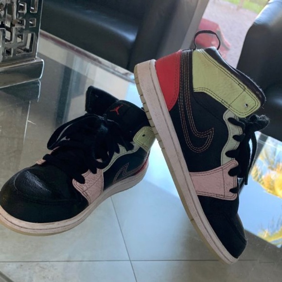 nike shoes for kids size 2